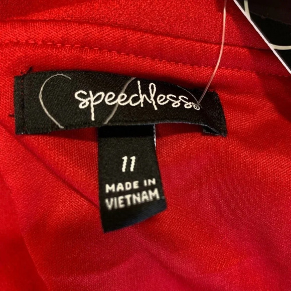 Speechless Women's Stretch Crepe Off The Shoulder Cocktail Dress Size 11‎ NWT - Picture 9 of 13